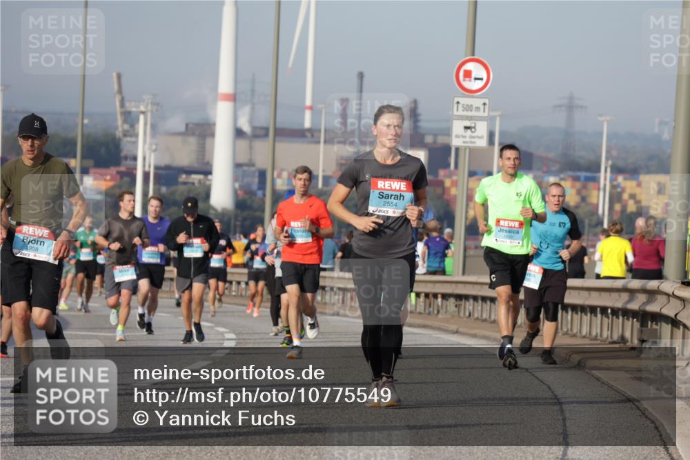 03.10.2026 - Köhlbrandbrückenlauf Yannick Fuchs http://msf.ph/oto/10775549 03.10.2026 09:41:06 Position 2 1958, 2554, 500 meine-sportfotos.de