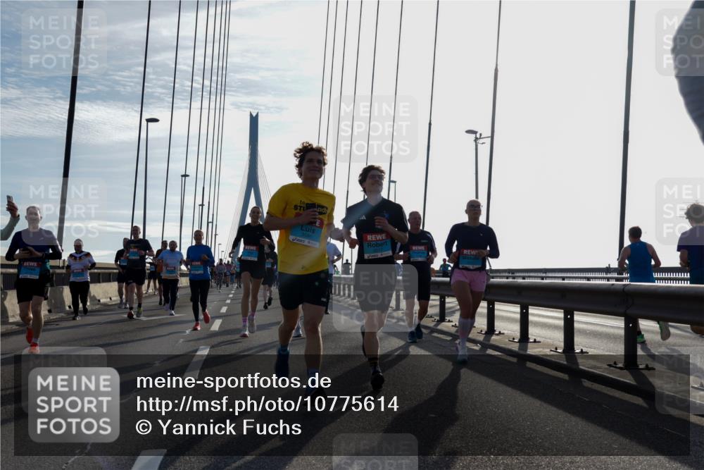 03.10.2026 - Köhlbrandbrückenlauf Yannick Fuchs http://msf.ph/oto/10775614 03.10.2026 09:35:14 Position 1 3586 meine-sportfotos.de