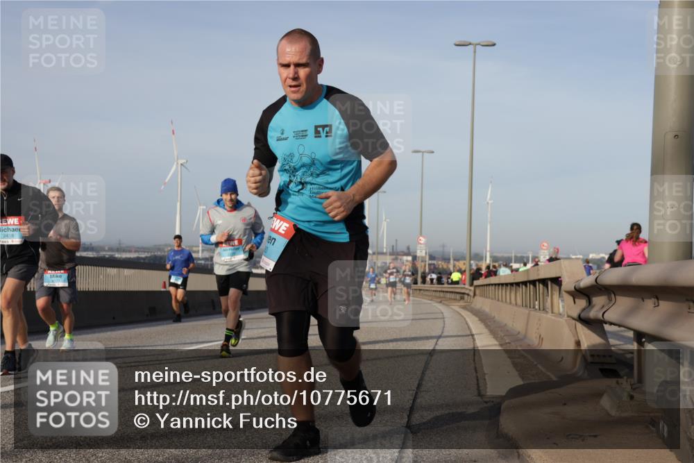 03.10.2026 - Köhlbrandbrückenlauf Yannick Fuchs http://msf.ph/oto/10775671 03.10.2026 09:41:19 Position 2 2418 meine-sportfotos.de