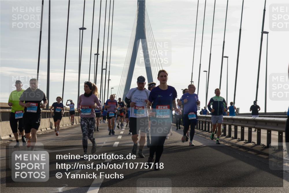 03.10.2026 - Köhlbrandbrückenlauf Yannick Fuchs http://msf.ph/oto/10775718 03.10.2026 09:35:23 Position 1 1018 meine-sportfotos.de