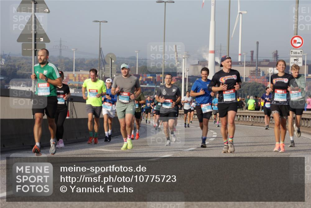 03.10.2026 - Köhlbrandbrückenlauf Yannick Fuchs http://msf.ph/oto/10775723 03.10.2026 09:41:24 Position 2 2007, 1780, 1500, 58 meine-sportfotos.de