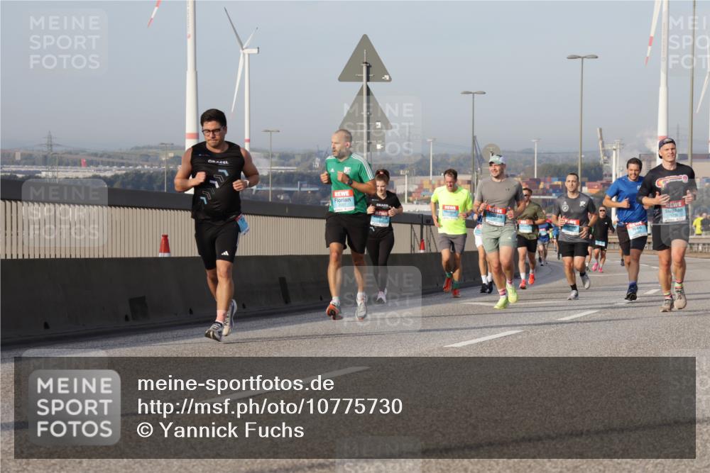 03.10.2026 - Köhlbrandbrückenlauf Yannick Fuchs http://msf.ph/oto/10775730 03.10.2026 09:41:25 Position 2 1776 meine-sportfotos.de