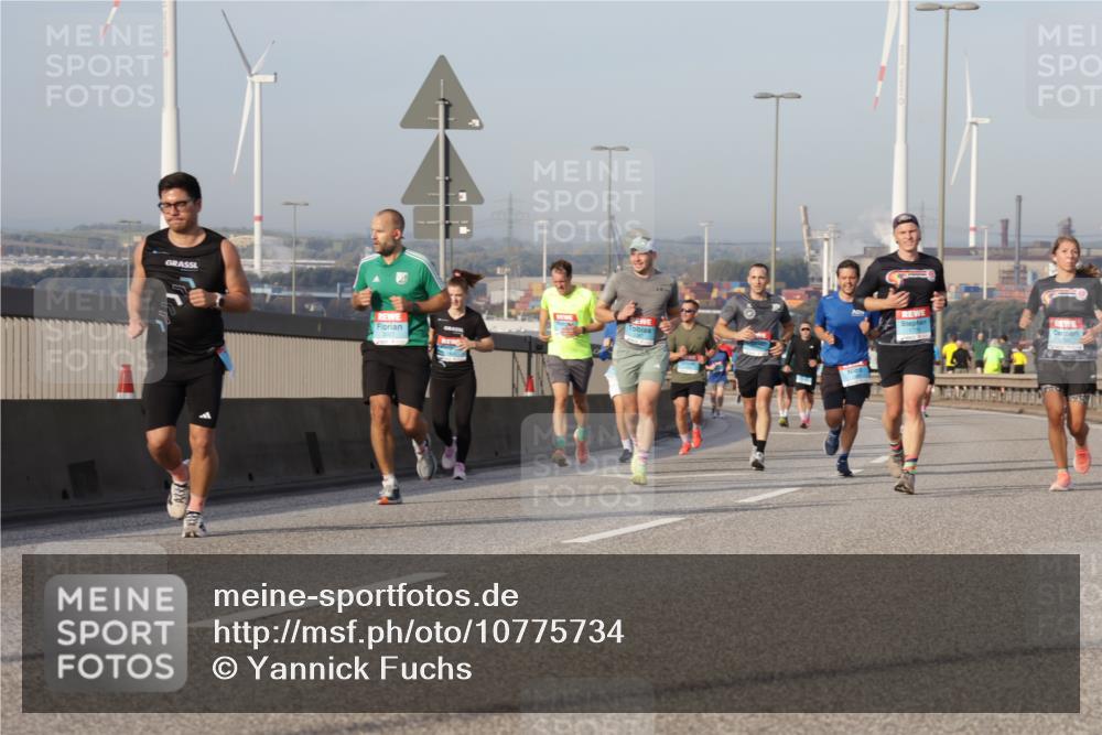 03.10.2026 - Köhlbrandbrückenlauf Yannick Fuchs http://msf.ph/oto/10775734 03.10.2026 09:41:25 Position 2  meine-sportfotos.de