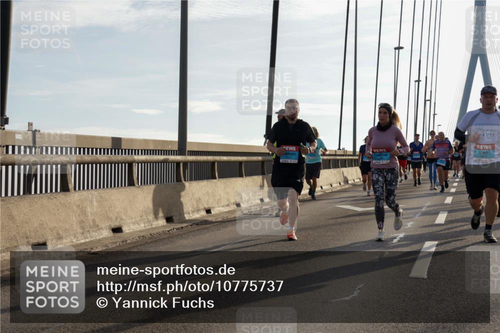 03.10.2026 - Köhlbrandbrückenlauf Yannick Fuchs http://msf.ph/oto/10775737 03.10.2026 09:35:25 Position 1  meine-sportfotos.de