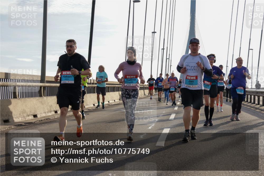 03.10.2026 - Köhlbrandbrückenlauf Yannick Fuchs http://msf.ph/oto/10775749 03.10.2026 09:35:26 Position 1 2831, 2886, 2841, 1408 meine-sportfotos.de