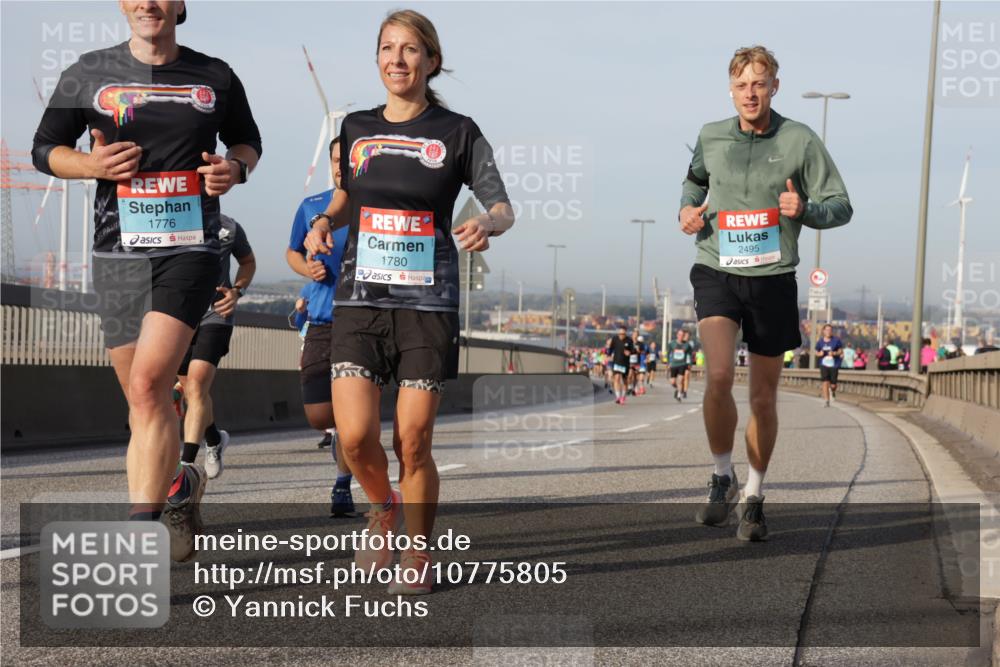 03.10.2026 - Köhlbrandbrückenlauf Yannick Fuchs http://msf.ph/oto/10775805 03.10.2026 09:41:32 Position 2 1776, 1780, 2495 meine-sportfotos.de
