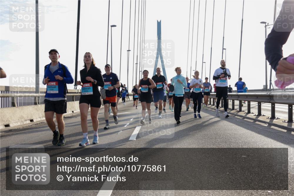 03.10.2026 - Köhlbrandbrückenlauf Yannick Fuchs http://msf.ph/oto/10775861 03.10.2026 09:35:35 Position 1 2590, 2536 meine-sportfotos.de