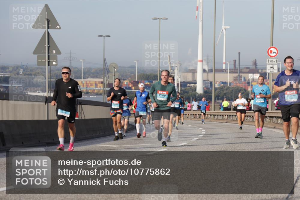 03.10.2026 - Köhlbrandbrückenlauf Yannick Fuchs http://msf.ph/oto/10775862 03.10.2026 09:41:38 Position 2 1500, 2019 meine-sportfotos.de