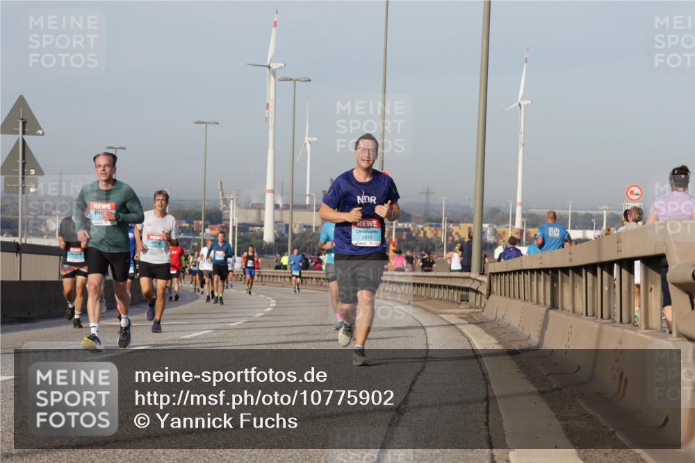 03.10.2026 - Köhlbrandbrückenlauf Yannick Fuchs http://msf.ph/oto/10775902 03.10.2026 09:41:41 Position 2 361, 2019 meine-sportfotos.de