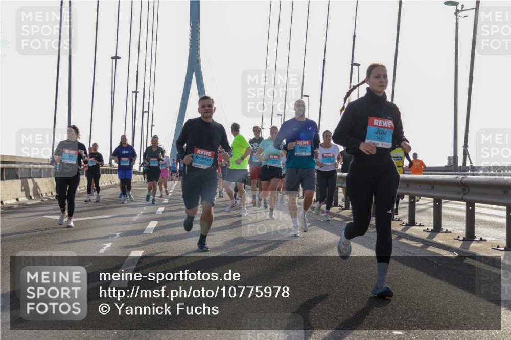 03.10.2026 - Köhlbrandbrückenlauf Yannick Fuchs http://msf.ph/oto/10775978 03.10.2026 09:35:43 Position 1 3451 meine-sportfotos.de