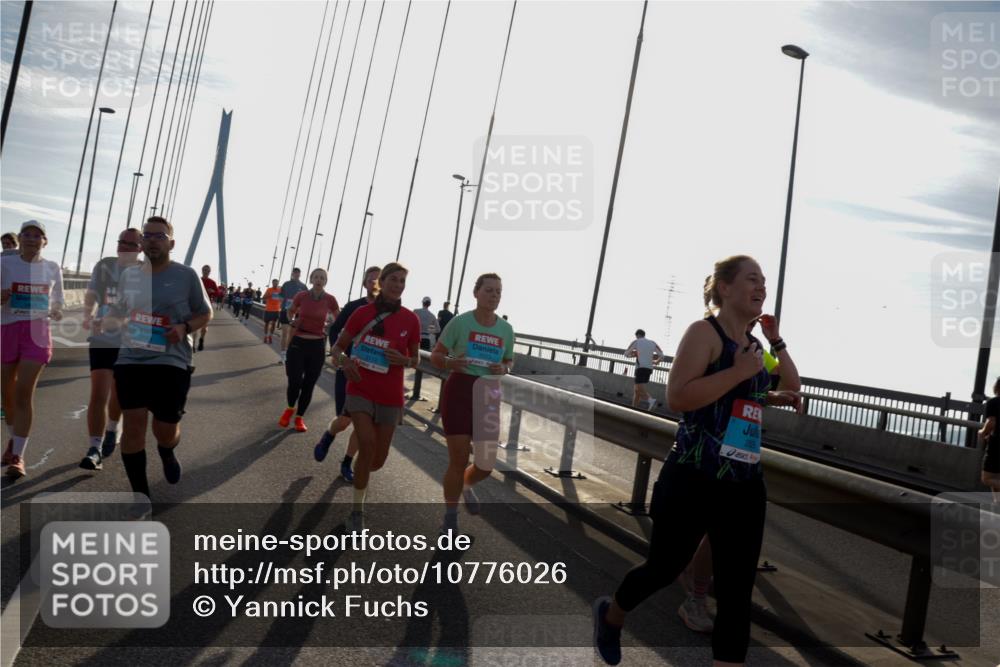 03.10.2026 - Köhlbrandbrückenlauf Yannick Fuchs http://msf.ph/oto/10776026 03.10.2026 09:35:52 Position 1 3112 meine-sportfotos.de