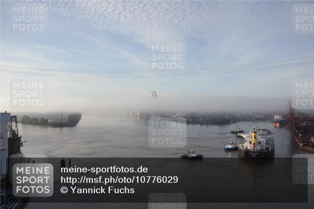 03.10.2026 - Köhlbrandbrückenlauf Yannick Fuchs http://msf.ph/oto/10776029 03.10.2026 08:57:36 Position 1  meine-sportfotos.de