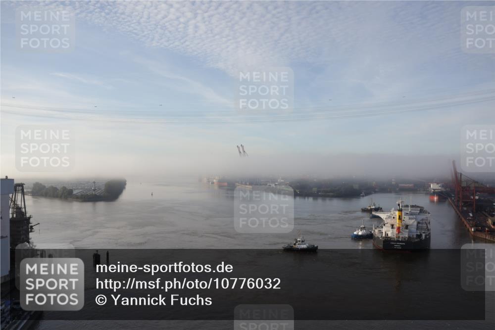 03.10.2026 - Köhlbrandbrückenlauf Yannick Fuchs http://msf.ph/oto/10776032 03.10.2026 08:57:36 Position 1  meine-sportfotos.de