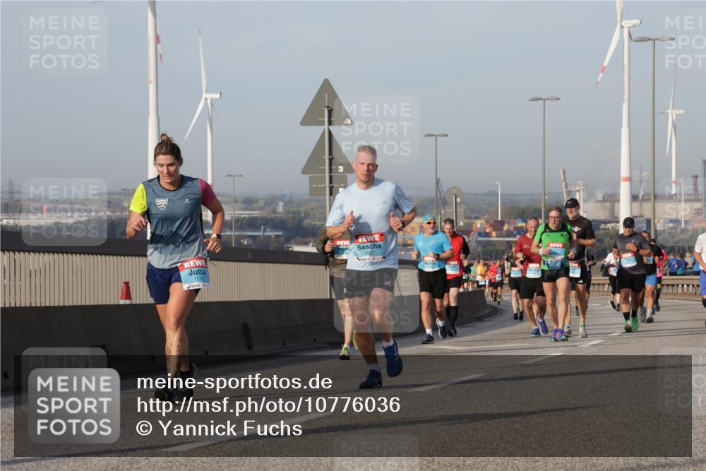 03.10.2026 - Köhlbrandbrückenlauf Yannick Fuchs http://msf.ph/oto/10776036 03.10.2026 09:42:04 Position 2 1715, 2027 meine-sportfotos.de