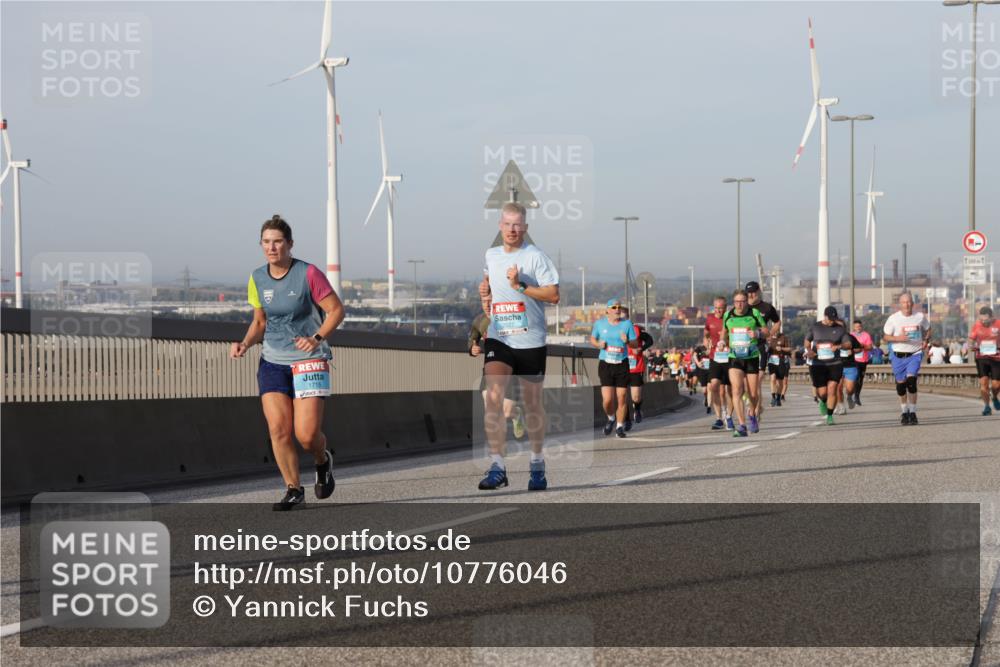03.10.2026 - Köhlbrandbrückenlauf Yannick Fuchs http://msf.ph/oto/10776046 03.10.2026 09:42:04 Position 2 1715, 500 meine-sportfotos.de