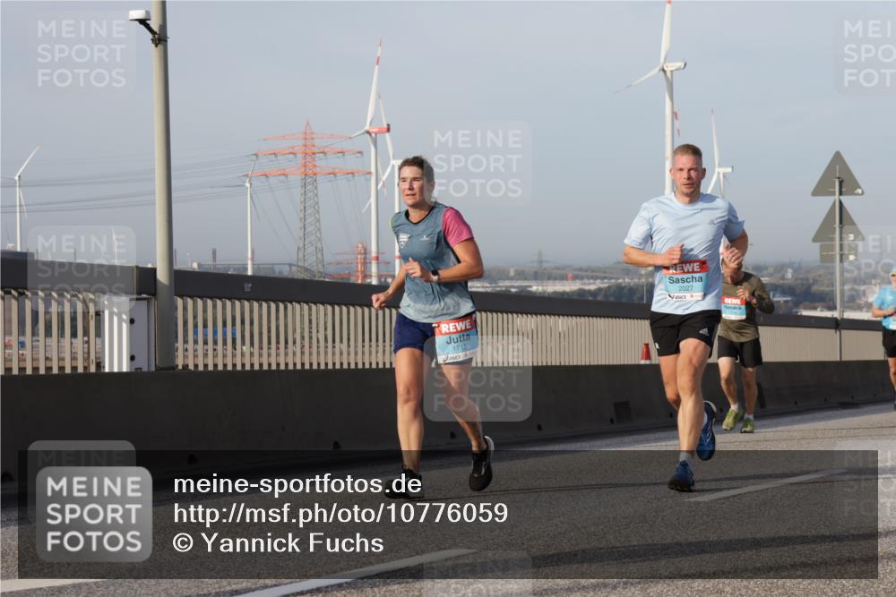 03.10.2026 - Köhlbrandbrückenlauf Yannick Fuchs http://msf.ph/oto/10776059 03.10.2026 09:42:06 Position 2 1715, 2027 meine-sportfotos.de