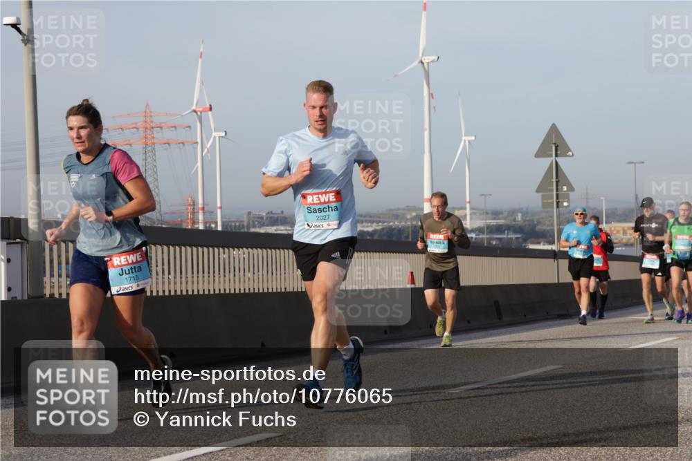 03.10.2026 - Köhlbrandbrückenlauf Yannick Fuchs http://msf.ph/oto/10776065 03.10.2026 09:42:06 Position 2 1715, 2027 meine-sportfotos.de