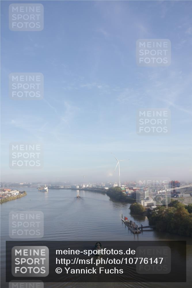 03.10.2026 - Köhlbrandbrückenlauf Yannick Fuchs http://msf.ph/oto/10776147 03.10.2026 09:08:04 Position 1  meine-sportfotos.de