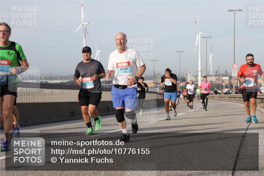 03.10.2026 - Köhlbrandbrückenlauf Yannick Fuchs http://msf.ph/oto/10776155 03.10.2026 09:42:13 Position 2 200, 227, 1454 meine-sportfotos.de