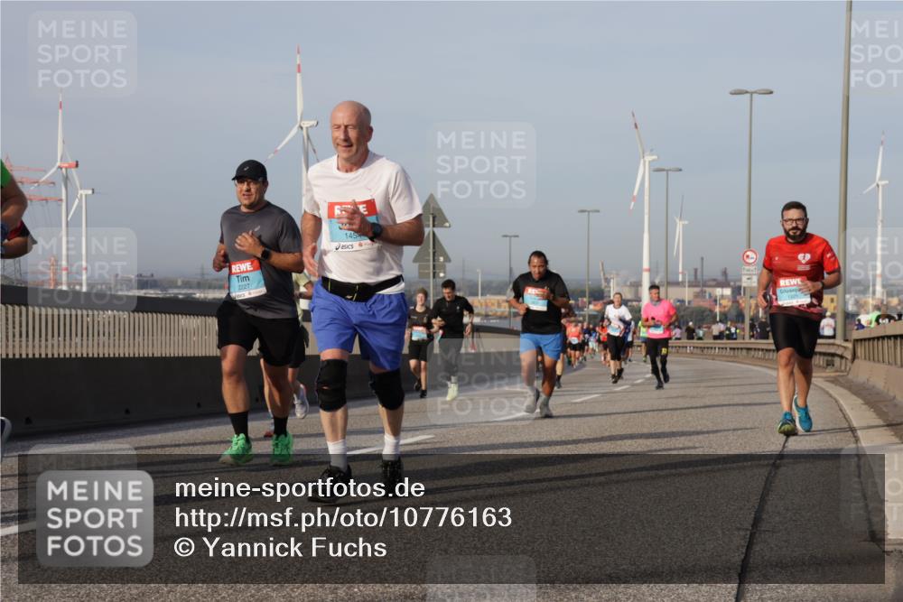 03.10.2026 - Köhlbrandbrückenlauf Yannick Fuchs http://msf.ph/oto/10776163 03.10.2026 09:42:14 Position 2 2227, 145 meine-sportfotos.de