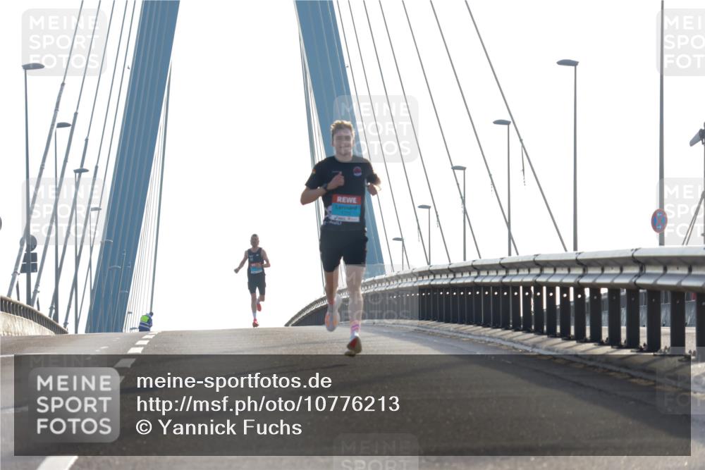 03.10.2026 - Köhlbrandbrückenlauf Yannick Fuchs http://msf.ph/oto/10776213 03.10.2026 09:16:57 Position 1  meine-sportfotos.de