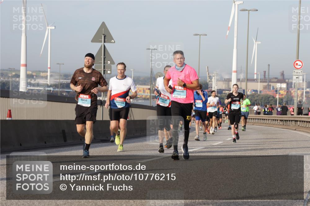 03.10.2026 - Köhlbrandbrückenlauf Yannick Fuchs http://msf.ph/oto/10776215 03.10.2026 09:42:18 Position 2 1618, 1937, 1940, 13, 1500, 1 meine-sportfotos.de