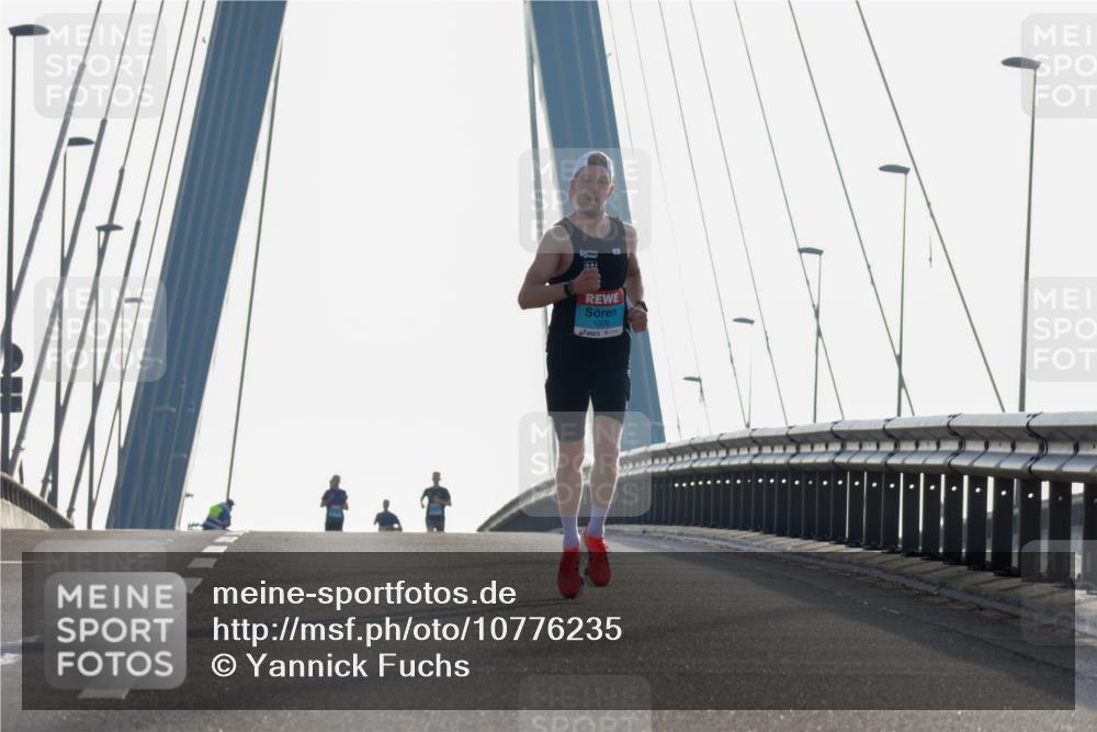 03.10.2026 - Köhlbrandbrückenlauf Yannick Fuchs http://msf.ph/oto/10776235 03.10.2026 09:17:07 Position 1 1508 meine-sportfotos.de