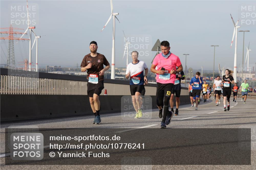 03.10.2026 - Köhlbrandbrückenlauf Yannick Fuchs http://msf.ph/oto/10776241 03.10.2026 09:42:20 Position 2 1937, 13 meine-sportfotos.de
