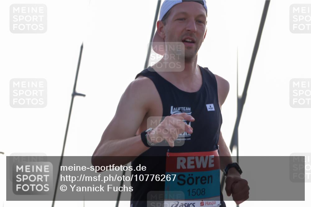 03.10.2026 - Köhlbrandbrückenlauf Yannick Fuchs http://msf.ph/oto/10776267 03.10.2026 09:17:12 Position 1 1508 meine-sportfotos.de