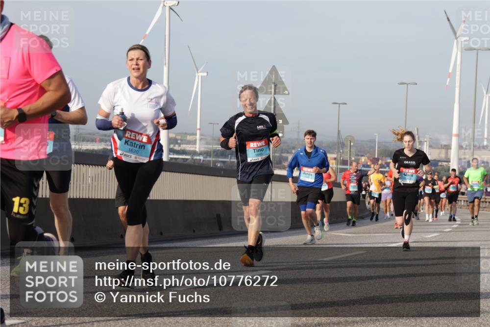 03.10.2026 - Köhlbrandbrückenlauf Yannick Fuchs http://msf.ph/oto/10776272 03.10.2026 09:42:22 Position 2 13, 1620, 1645 meine-sportfotos.de