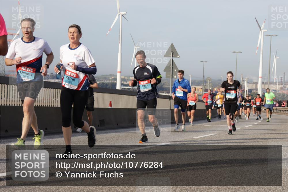 03.10.2026 - Köhlbrandbrückenlauf Yannick Fuchs http://msf.ph/oto/10776284 03.10.2026 09:42:23 Position 2 1618, 1620, 1645 meine-sportfotos.de