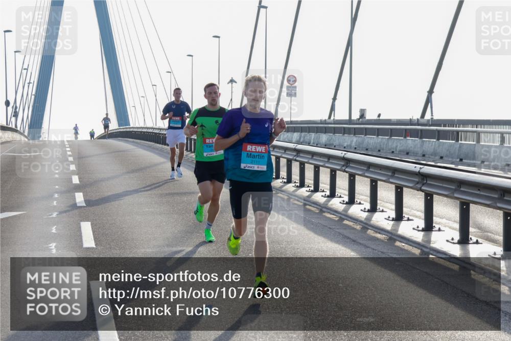 03.10.2026 - Köhlbrandbrückenlauf Yannick Fuchs http://msf.ph/oto/10776300 03.10.2026 09:17:36 Position 1 2111 meine-sportfotos.de
