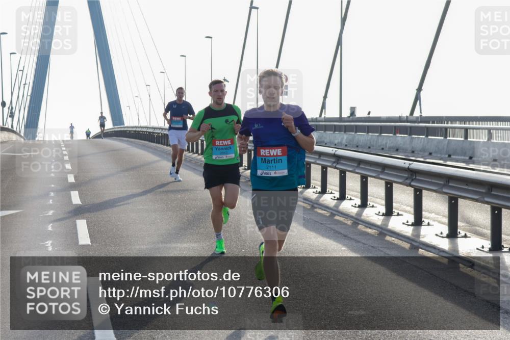 03.10.2026 - Köhlbrandbrückenlauf Yannick Fuchs http://msf.ph/oto/10776306 03.10.2026 09:17:36 Position 1 2043, 2111 meine-sportfotos.de