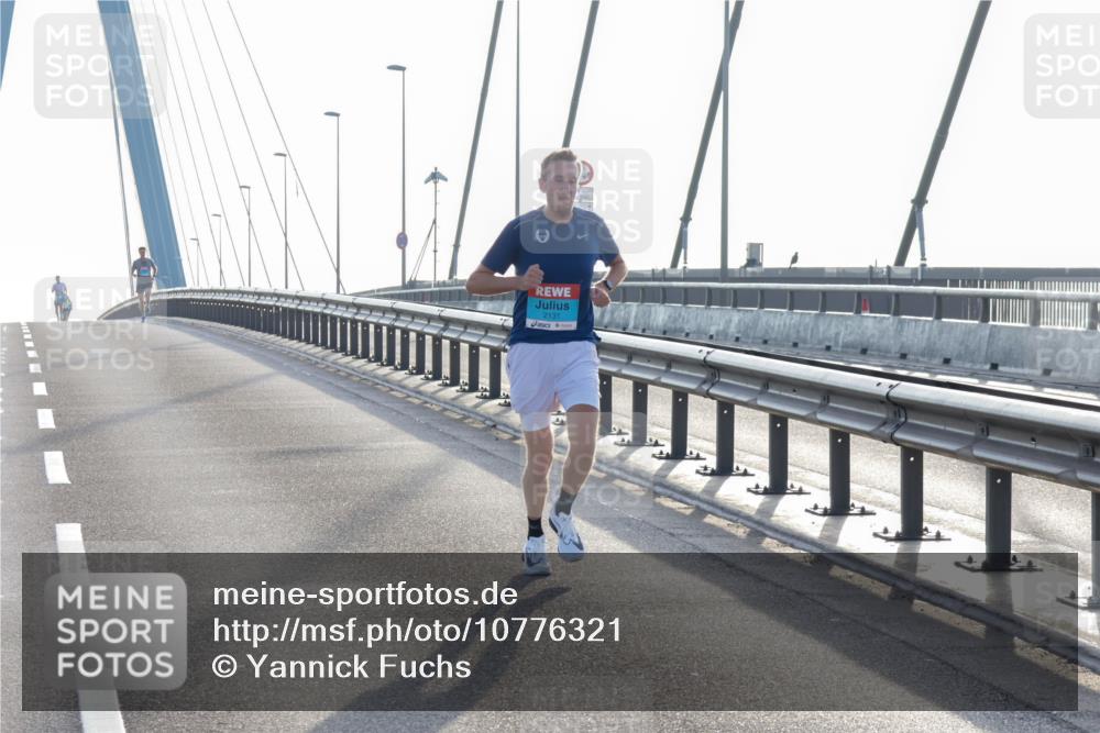 03.10.2026 - Köhlbrandbrückenlauf Yannick Fuchs http://msf.ph/oto/10776321 03.10.2026 09:17:39 Position 1 2131 meine-sportfotos.de
