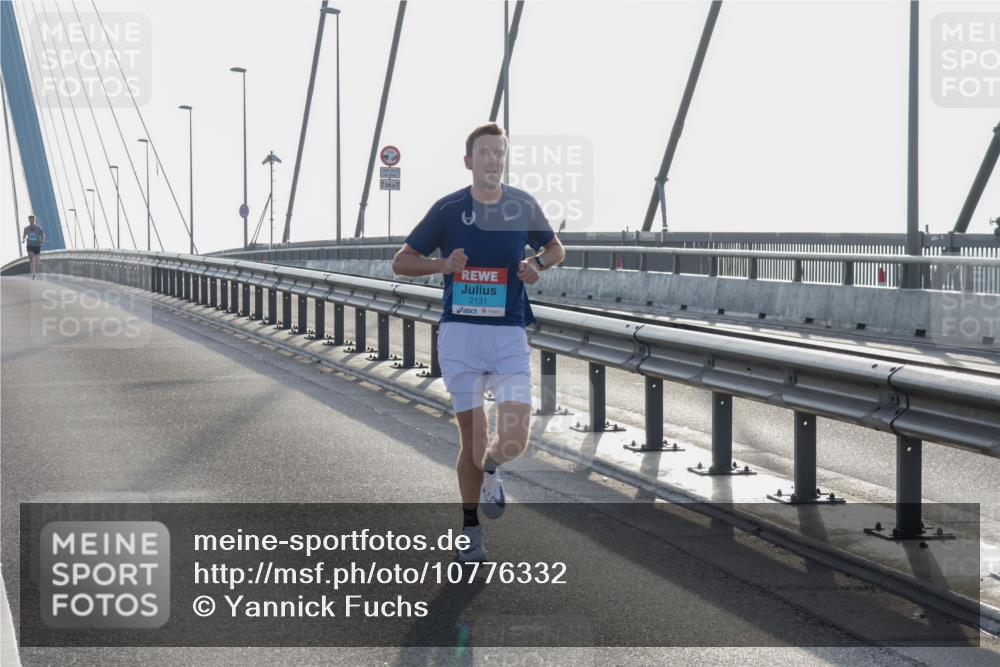 03.10.2026 - Köhlbrandbrückenlauf Yannick Fuchs http://msf.ph/oto/10776332 03.10.2026 09:17:39 Position 1 2131 meine-sportfotos.de