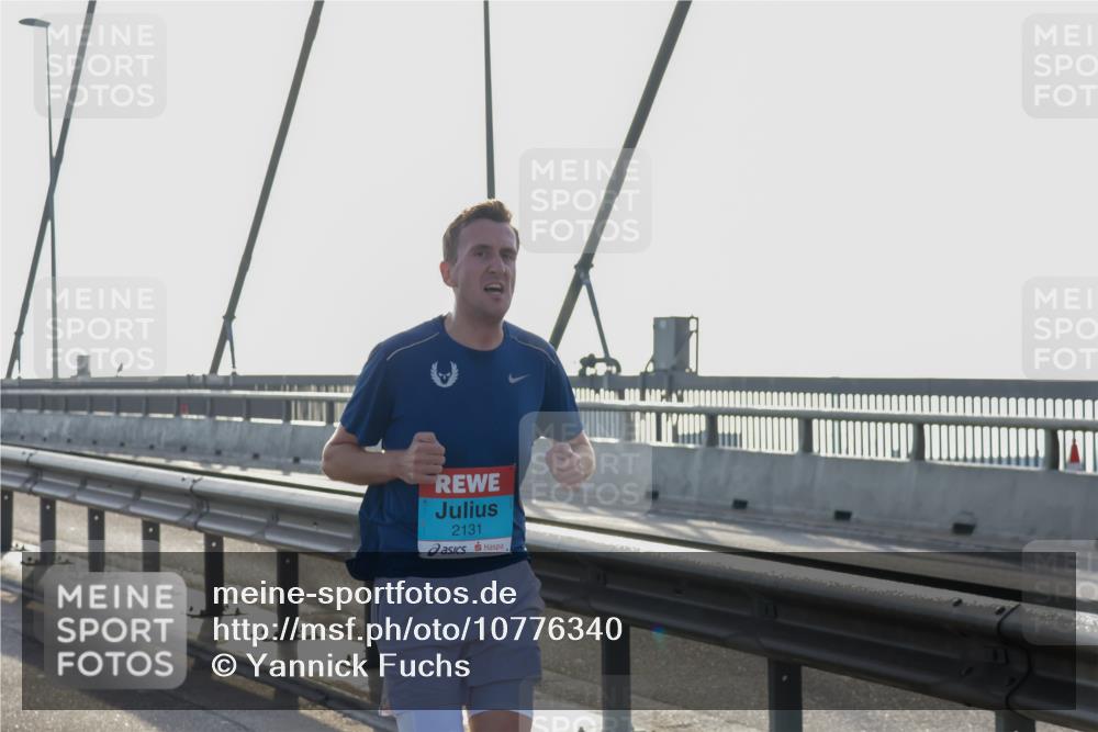 03.10.2026 - Köhlbrandbrückenlauf Yannick Fuchs http://msf.ph/oto/10776340 03.10.2026 09:17:40 Position 1 2131 meine-sportfotos.de