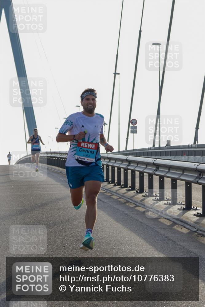 03.10.2026 - Köhlbrandbrückenlauf Yannick Fuchs http://msf.ph/oto/10776383 03.10.2026 09:18:05 Position 1 1063 meine-sportfotos.de