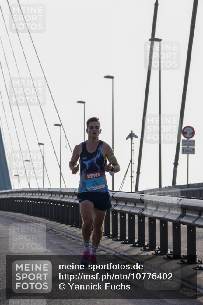 03.10.2026 - Köhlbrandbrückenlauf Yannick Fuchs http://msf.ph/oto/10776402 03.10.2026 09:18:10 Position 1  meine-sportfotos.de
