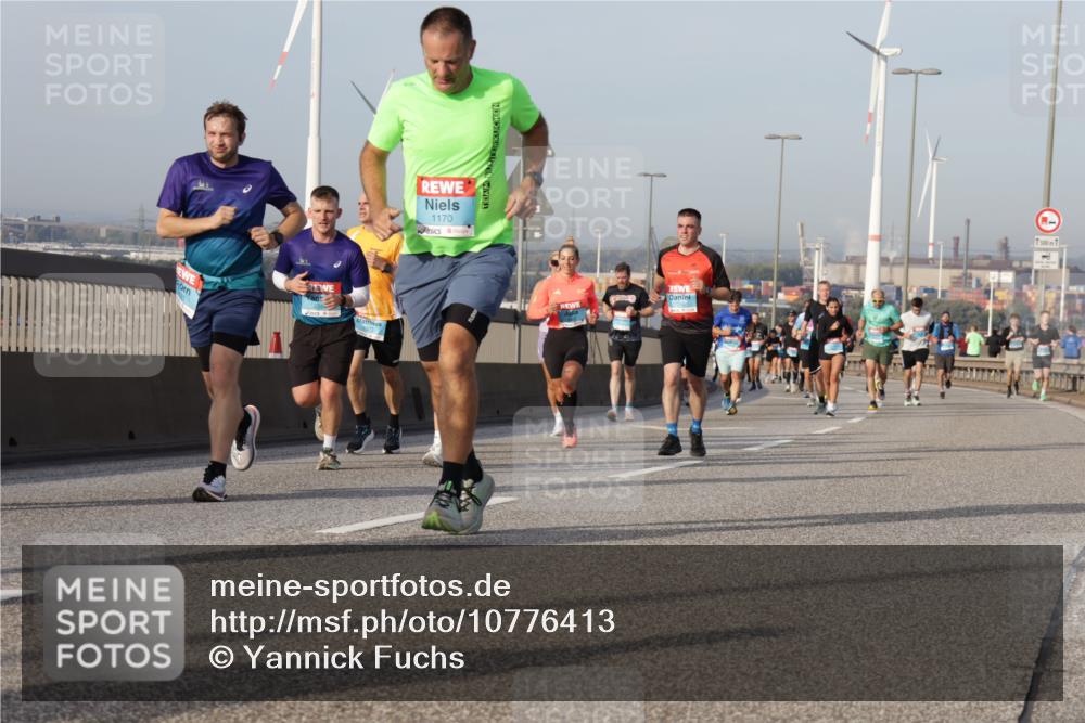 03.10.2026 - Köhlbrandbrückenlauf Yannick Fuchs http://msf.ph/oto/10776413 03.10.2026 09:42:32 Position 2 073, 1170 meine-sportfotos.de