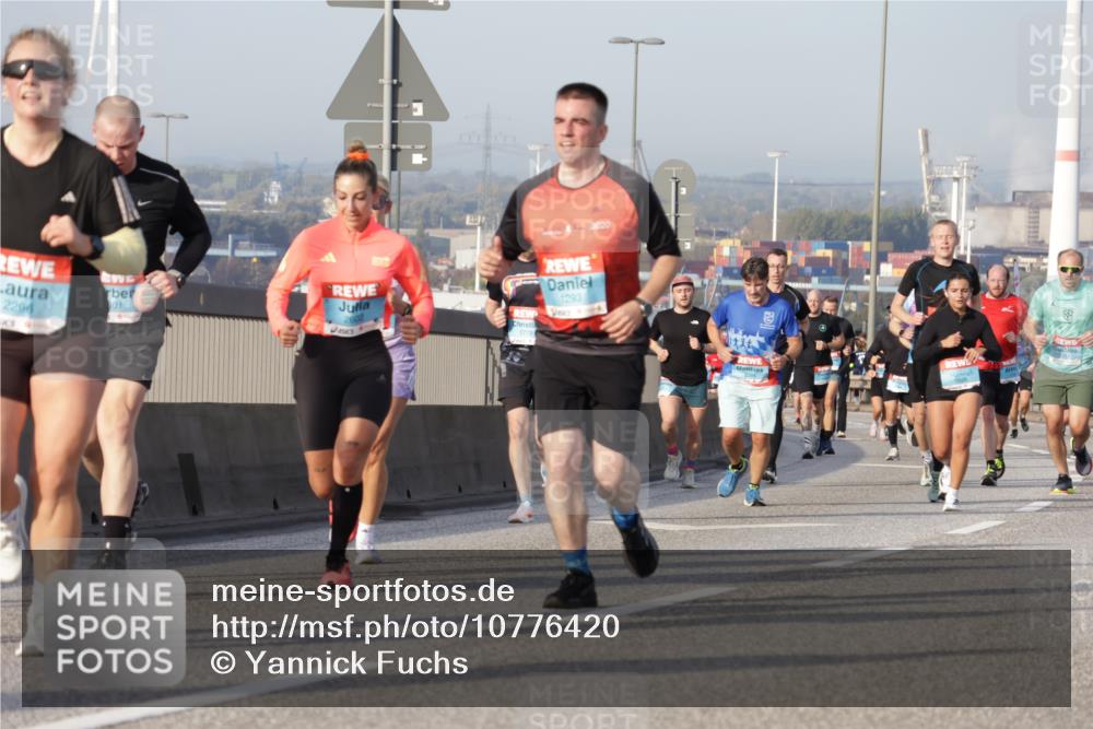 03.10.2026 - Köhlbrandbrückenlauf Yannick Fuchs http://msf.ph/oto/10776420 03.10.2026 09:42:33 Position 2 2294, 601, 2020, 1293, 1779 meine-sportfotos.de