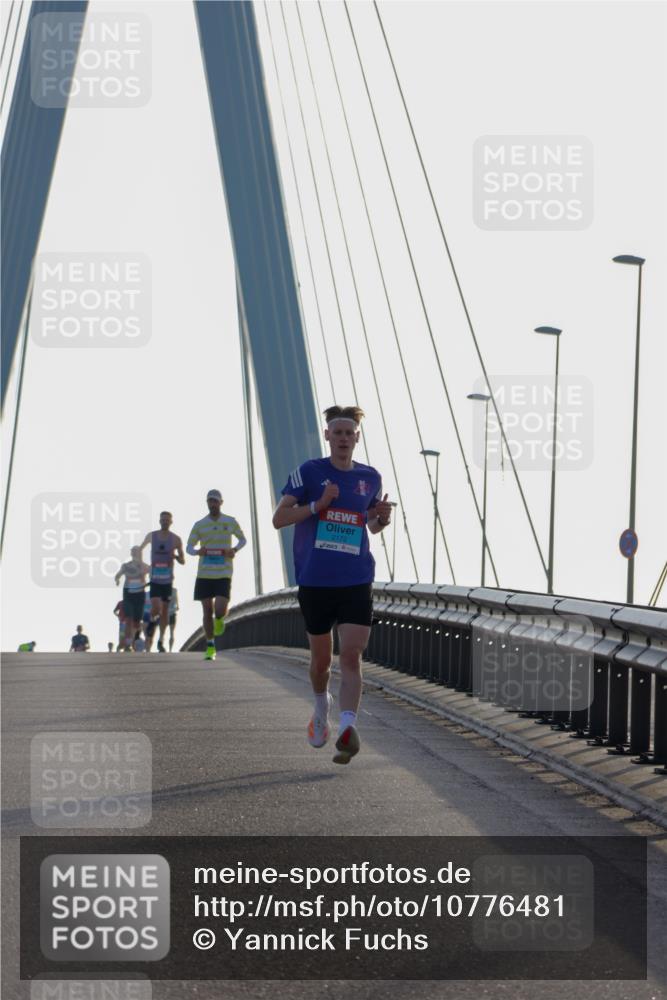 03.10.2026 - Köhlbrandbrückenlauf Yannick Fuchs http://msf.ph/oto/10776481 03.10.2026 09:18:37 Position 1 2172 meine-sportfotos.de