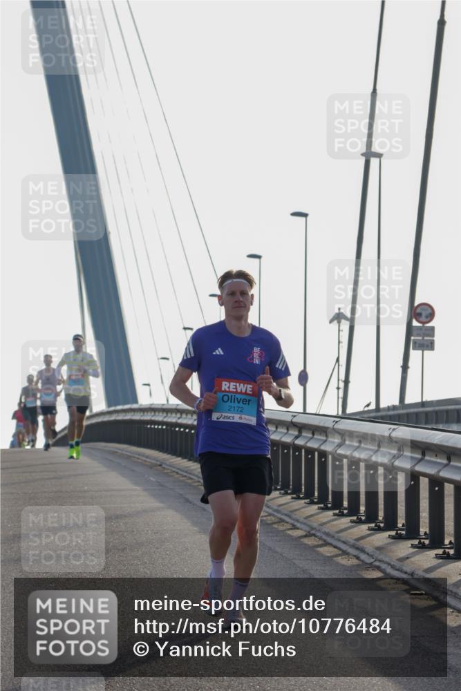03.10.2026 - Köhlbrandbrückenlauf Yannick Fuchs http://msf.ph/oto/10776484 03.10.2026 09:18:40 Position 1 2172, 300, 1 meine-sportfotos.de