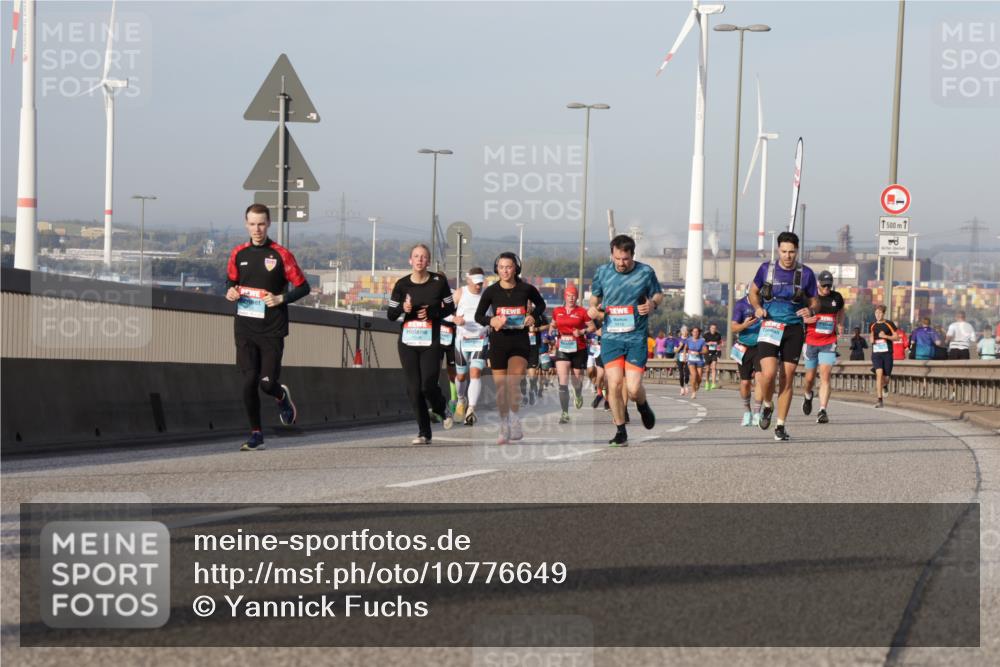 03.10.2026 - Köhlbrandbrückenlauf Yannick Fuchs http://msf.ph/oto/10776649 03.10.2026 09:42:52 Position 2 1500 meine-sportfotos.de