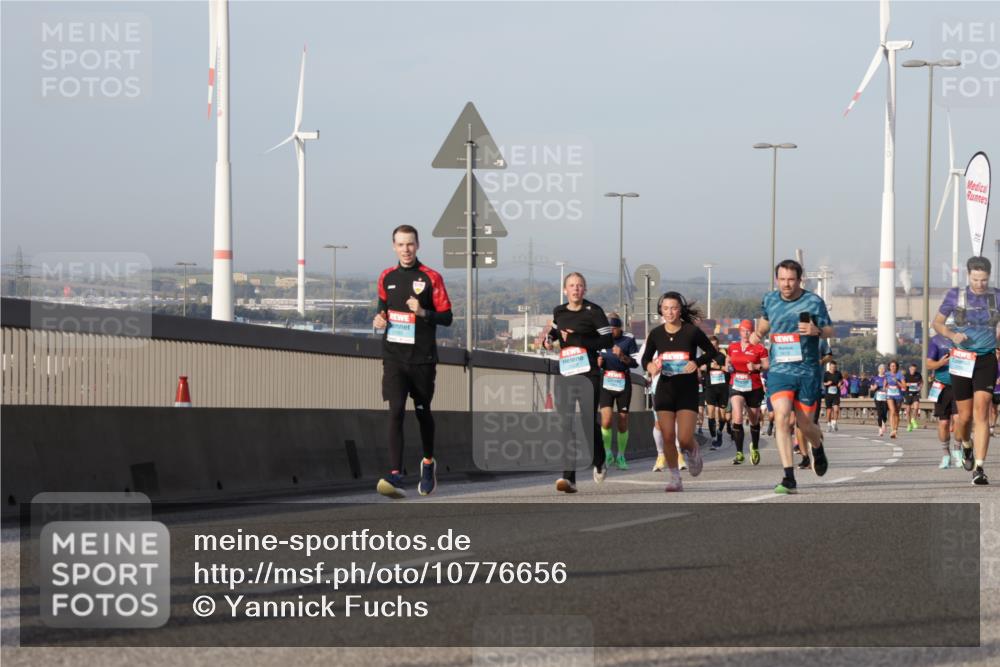 03.10.2026 - Köhlbrandbrückenlauf Yannick Fuchs http://msf.ph/oto/10776656 03.10.2026 09:42:53 Position 2  meine-sportfotos.de
