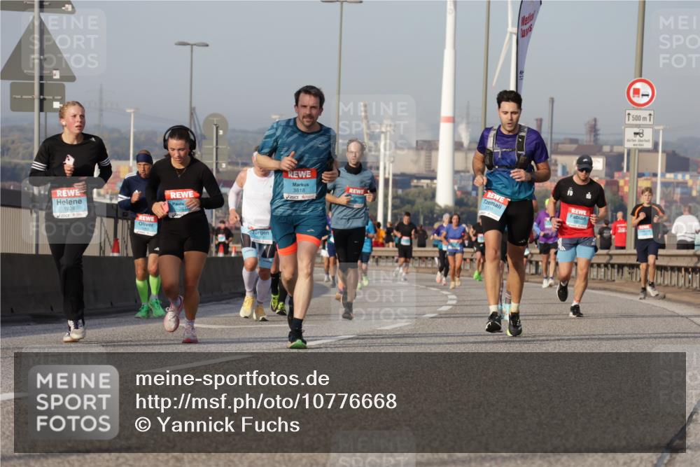 03.10.2026 - Köhlbrandbrückenlauf Yannick Fuchs http://msf.ph/oto/10776668 03.10.2026 09:42:54 Position 2 1928, 3818, 500 meine-sportfotos.de