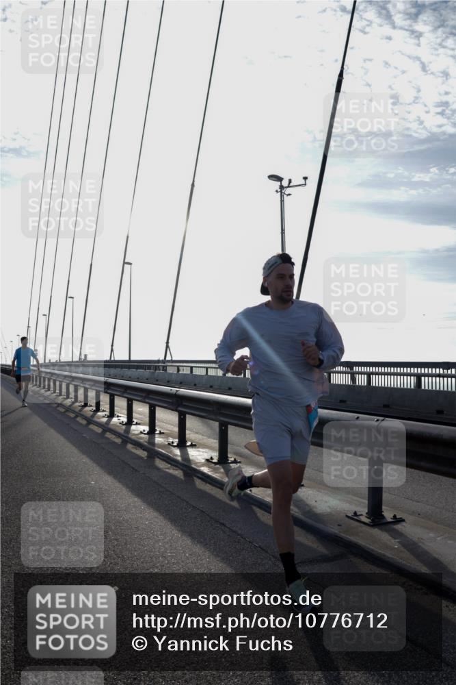 03.10.2026 - Köhlbrandbrückenlauf Yannick Fuchs http://msf.ph/oto/10776712 03.10.2026 09:19:19 Position 1  meine-sportfotos.de