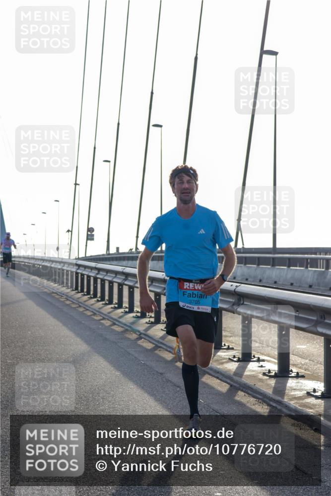 03.10.2026 - Köhlbrandbrückenlauf Yannick Fuchs http://msf.ph/oto/10776720 03.10.2026 09:19:21 Position 1 3705 meine-sportfotos.de