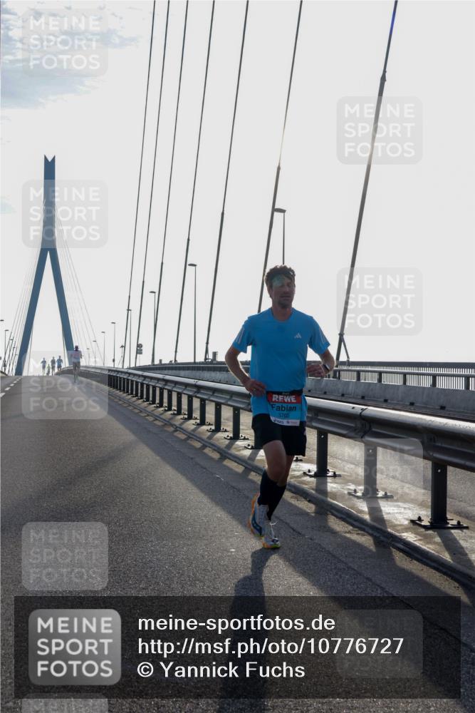 03.10.2026 - Köhlbrandbrückenlauf Yannick Fuchs http://msf.ph/oto/10776727 03.10.2026 09:19:21 Position 1 3705 meine-sportfotos.de