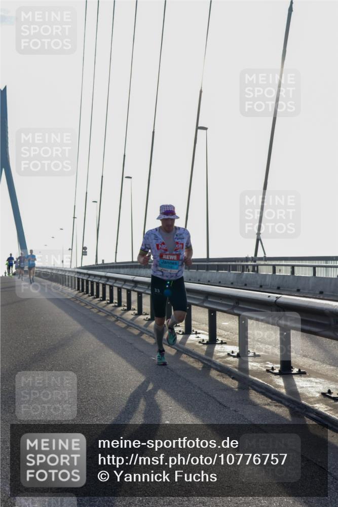 03.10.2026 - Köhlbrandbrückenlauf Yannick Fuchs http://msf.ph/oto/10776757 03.10.2026 09:19:30 Position 1 1716, 33 meine-sportfotos.de