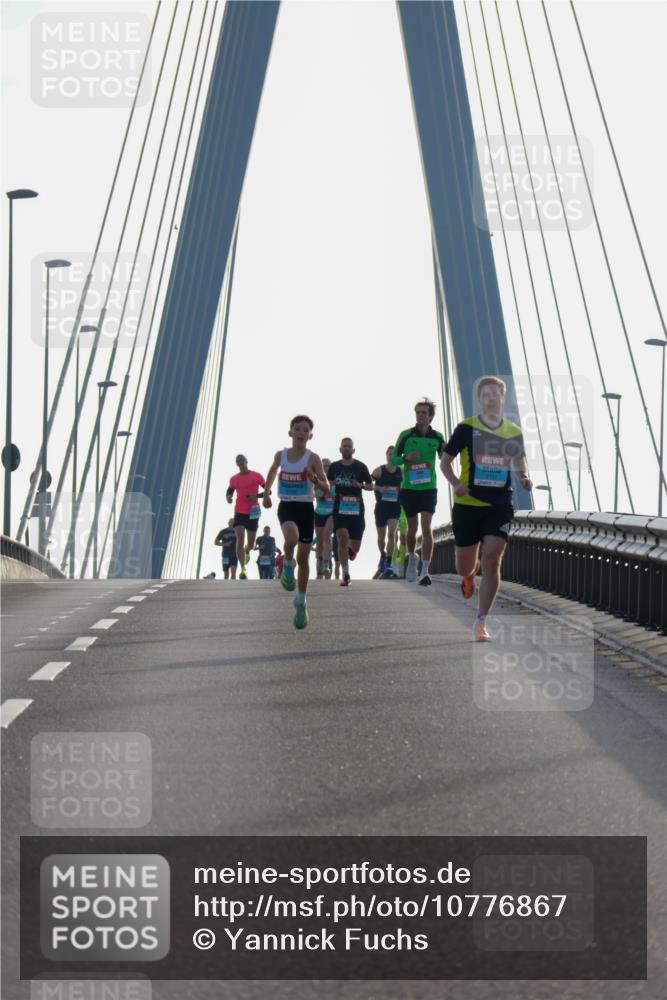 03.10.2026 - Köhlbrandbrückenlauf Yannick Fuchs http://msf.ph/oto/10776867 03.10.2026 09:19:53 Position 1  meine-sportfotos.de